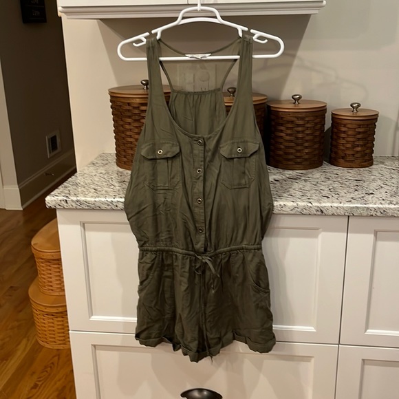 American eagle romper M - Picture 2 of 13
